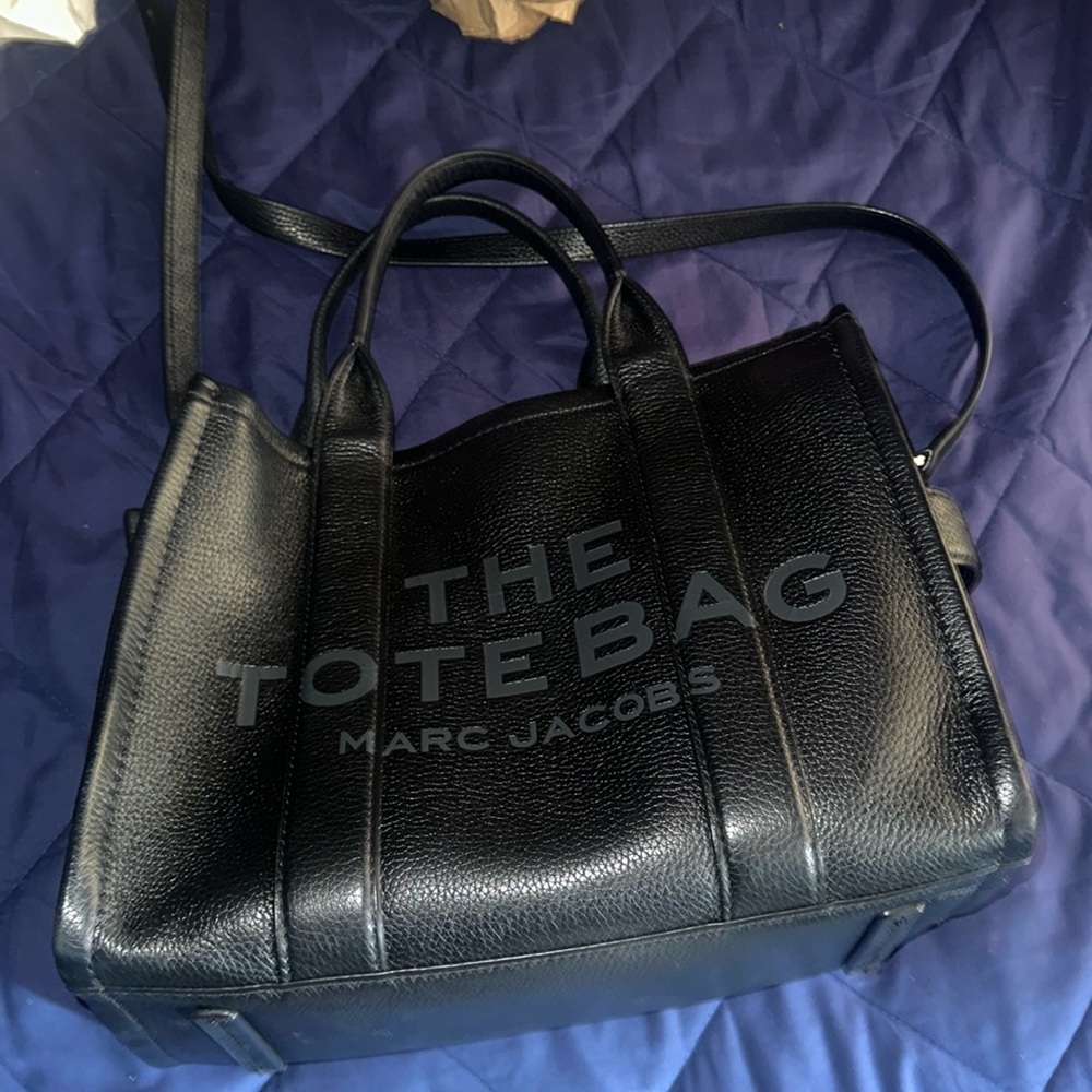 Marc Jacobs the tote bag